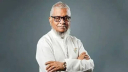 সৌদিতে আটকা ওমরাহ যাত্রীদের স্বাভাবিক পরিস্থিতিতে ফিরিয়ে আনা হবে: প্রবাসী কল্যাণমন্ত্রী