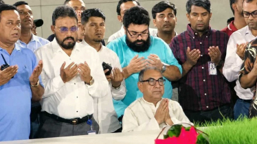 জিয়াউর রহমান ও খালেদা জিয়ার সমাধিতে শ্রদ্ধা জানালেন মির্জা আব্বাস