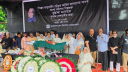শেষ শ্রদ্ধায় সিক্ত মুস্তাফা মনোয়ার, শহীদ মিনারে মানুষের ঢল