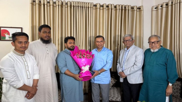 নাহিদ ইসলামের সঙ্গে দেখা করতে তার বাসায় তারেক রহমান