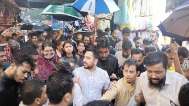 বৃষ্টির মধ্যেও পূর্বঘোষিত কর্মসূচি পালন করছে এনসিপি