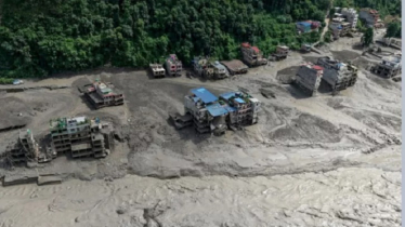 লণ্ডভণ্ড নেপাল-তিব্বত সীমান্ত, আবারও বন্যার আশঙ্কা, সতর্কতা জারি 