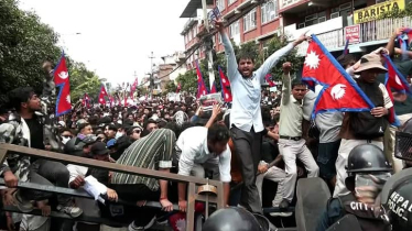 বাংলাদেশ, শ্রীলঙ্কার পর নেপাল: ভারতের প্রতিবেশী দেশগুলোতে বাড়ছে জেন-জি’র ক্ষোভ