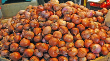 সপ্তাহ ব্যবধানে পেঁয়াজের দাম কেজিতে বেড়েছে ৪০ টাকা সপ্তাহ ব্যবধানে পেঁয়াজের দাম কেজিতে বেড়েছে ৪০ টাকা