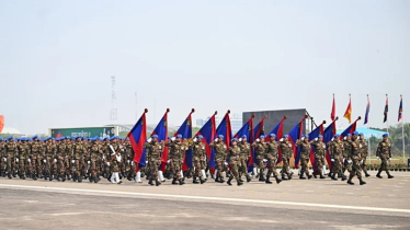 রাষ্ট্রপতির অভিবাদন গ্রহণ, প্রধানমন্ত্রীর কুচকাওয়াজ পরিদর্শন
