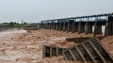 চেনাব নদীর বাঁধ উড়িয়ে দিলো পাকিস্তান