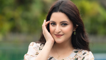 দর্শকের মাঝে বেঁচে থাকার মতো একটি কাজ চাই: পরীমণি