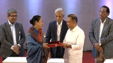 ৯ বিশিষ্ট ব্যক্তি ও এক প্রতিষ্ঠানকে একুশে পদক প্রদান করলেন প্রধানমন্ত্রী