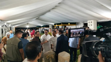যুগপৎ আন্দোলনের শরিক নেতাদের সঙ্গে প্রধানমন্ত্রীর শুভেচ্ছা বিনিময় যুগপৎ আন্দোলনের শরিক নেতাদের সঙ্গে প্রধানমন্ত্রীর শুভেচ্ছা বিনিময়