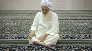 মসজিদে নববীর ৫০ বছরের কুরআন শিক্ষকের মৃত্যু মসজিদে নববীর ৫০ বছরের কুরআন শিক্ষকের মৃত্যু