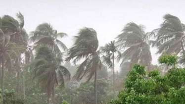 দেশের সাত অঞ্চলে বজ্রবৃষ্টির আশঙ্কা, নদীবন্দরে সতর্কতা