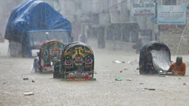 টানা বৃষ্টি নিয়ে আবহাওয়ার পূর্বাভাসে কী বলা হচ্ছে?