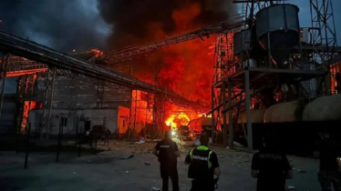 ইউক্রেনের ড্রোন হামলায় রাশিয়ার পরমাণু বিদ্যুৎকেন্দ্রে আগুন