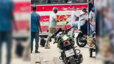 রাজধানীর মিরপুরে প্রকাশ্যে গুলি করে ২২ লাখ টাকা ছিনতাই
