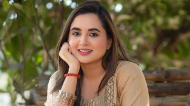 অসুস্থতা পেছনে ফেলে ফেরার অপেক্ষায় তানিয়া বৃষ্টি