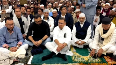 তারেক রহমানের উপস্থিতিতে আজাদ মসজিদে খালেদা জিয়ার জন্য দোয়া ও মিলাদ