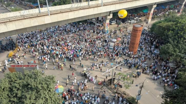শাহবাগ অবরোধ তুলে নিয়ে যমুনা ঘেরাওয়ের হুঁশিয়ারি শিক্ষকদের