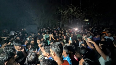 চবিতে শিক্ষার্থী ও স্থানীয়দের মধ্যে সংঘর্ষ, আহত অর্ধশতাধিক