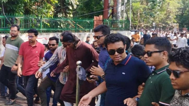 শহিদ মিনারে সমাবেশ শেষে বুয়েটে ছাত্রলীগের প্রবেশ