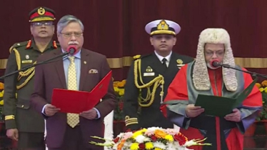 শপথ নিলেন ২৬তম প্রধান বিচারপতি জুবায়ের রহমান চৌধুরী