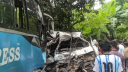 অ্যাম্বুলেন্সের সঙ্গে বাসের মুখোমুখি সংঘর্ষে নিহত ৪