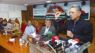 মব ‘আচরণকারী’ আর শেখ হাসিনা একই লাইনের মানুষ: আমীর খসরু