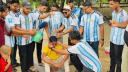 সাত লিটার দুধ দিয়ে গোসল করে ব্রাজিল ছাড়লেন তরুণ