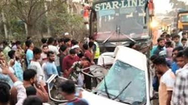 কুমিল্লায় সড়ক দুর্ঘটনায় একই পরিবারের ৪ জনসহ নিহত ৫