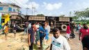 ময়মনসিংহে বাসের ধাক্কায় মাহিন্দ্রার দুই যাত্রী নিহত, আহত ১০
