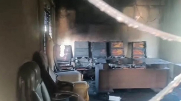 বিএনপির দলীয় কার্যালয়ে অগ্নিসংযোগ