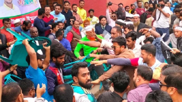 বিএনপির দুই গ্রুপের সংঘর্ষে পথচারী নিহত, আহত ৩০
