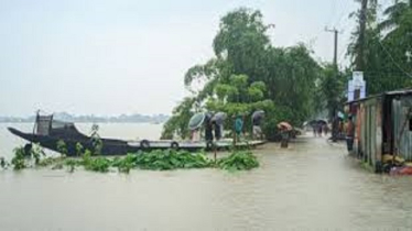 ধেয়ে আসছে ‘রিমঝিম’ তিন বিভাগে বন্যার শঙ্কা