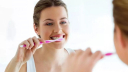 মাড়ি ও দাঁতের ক্ষতির আশঙ্কা কতদিন পর পর ব্রাশ বদলাবেন?