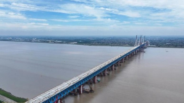 চীনে রেলপথে যাত্রী ও পণ্য পরিবহনে গতি