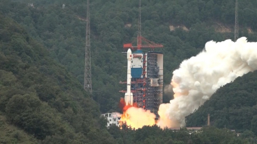 সফলভাবে নতুন স্যাটেলাইট উৎক্ষেপণ করল চীন    সফলভাবে নতুন স্যাটেলাইট উৎক্ষেপণ করল চীন