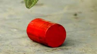 পল্টন মোড়ে দুই ককটেল বিস্ফোরণ