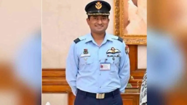বিমান বাহিনীর উইং কমান্ডার সাইফুর রহমানের বিরুদ্ধে গ্রেপ্তারি পরোয়ানা