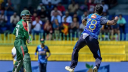 শুরুতেই জোড়া উইকেট হারিয়ে ধুঁকছে বাংলাদেশ 