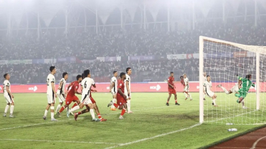 রোমাঞ্চকর লড়াই শেষে কষ্টের হার বাংলাদেশ