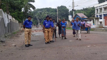 গোপালগঞ্জে চলছে ২২ ঘণ্টার কারফিউ, থমথমে অবস্থা