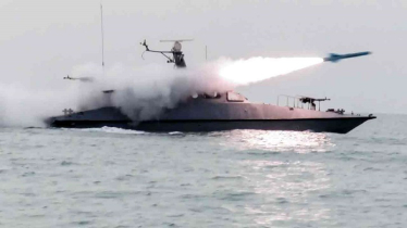 হরমুজ প্রণালিতে মার্কিন বাহিনীর ‘অপেক্ষায়’ ইরানের বিপ্লবী গার্ডস