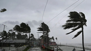 ৬ অঞ্চলের নদীবন্দরে সতর্কবার্তা,হালকা বৃষ্টির আভাস