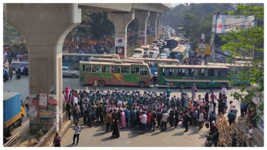 রাজধানীর শাহবাগ অবরোধ করল জুলাইয়ের আহতরা