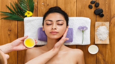 ত্বকের যত্নে লেবুর রস, কীভাবে ব্যবহার করবেন 