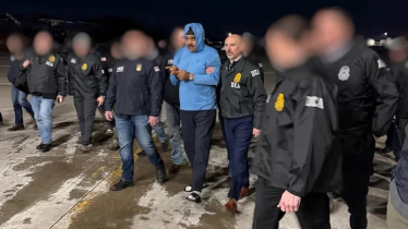 মাদুরোর পাশেই ছিল ‘মীর জাফর’, সিআইএর হাতেই ছিল প্রতিমুহূর্তের সব তথ্য মাদুরোর পাশেই ছিল ‘মীর জাফর’, সিআইএর হাতেই ছিল প্রতিমুহূর্তের সব তথ্য