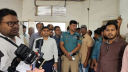 ঘেরাও করে পদত্যাগপত্রে সই: ম্যাজিস্ট্রেটের উপস্থিতিতে খোলা হলো উপাচার্যের তালাবদ্ধ কক্ষ