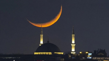 সৌদিতে দেখা গেছে চাঁদ, রোজা শুরু বুধবার সৌদিতে দেখা গেছে চাঁদ, রোজা শুরু বুধবার