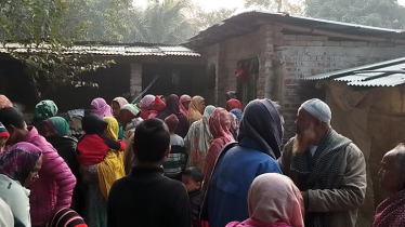 গভীর রাতে ঘরে ঢুকে নৃশংস হামলায় ফুফু নিহত, মুমূর্ষু অবস্থায় ভাতিজ