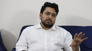 দেশের অর্থনীতি গভীর চাপের মধ্যে রয়েছে : নাহিদ ইসলাম