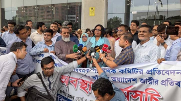 এনবিআর ‘ভাগের’ অধ্যাদেশ: বাতিল চেয়ে ‘কলম বিরতির’ ডাক
